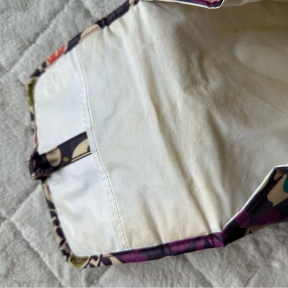 Vera Bradley | "Plum Crazy" Insulated Lunch Tote - Picture 9 of 13